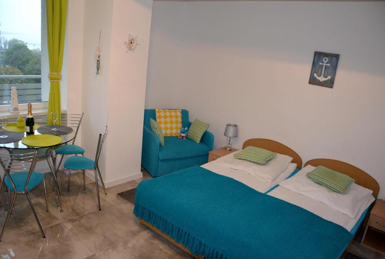 Apartament Z Panoramicznym Widokiem Na Morze Blisko Plazy I Centrum Pl Eng De ミエンジズドロイェ エクステリア 写真
