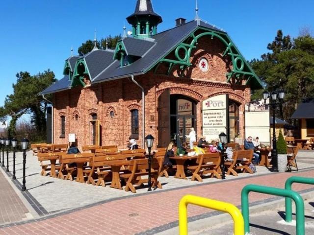 Apartament Z Panoramicznym Widokiem Na Morze Blisko Plazy I Centrum Pl Eng De ミエンジズドロイェ エクステリア 写真